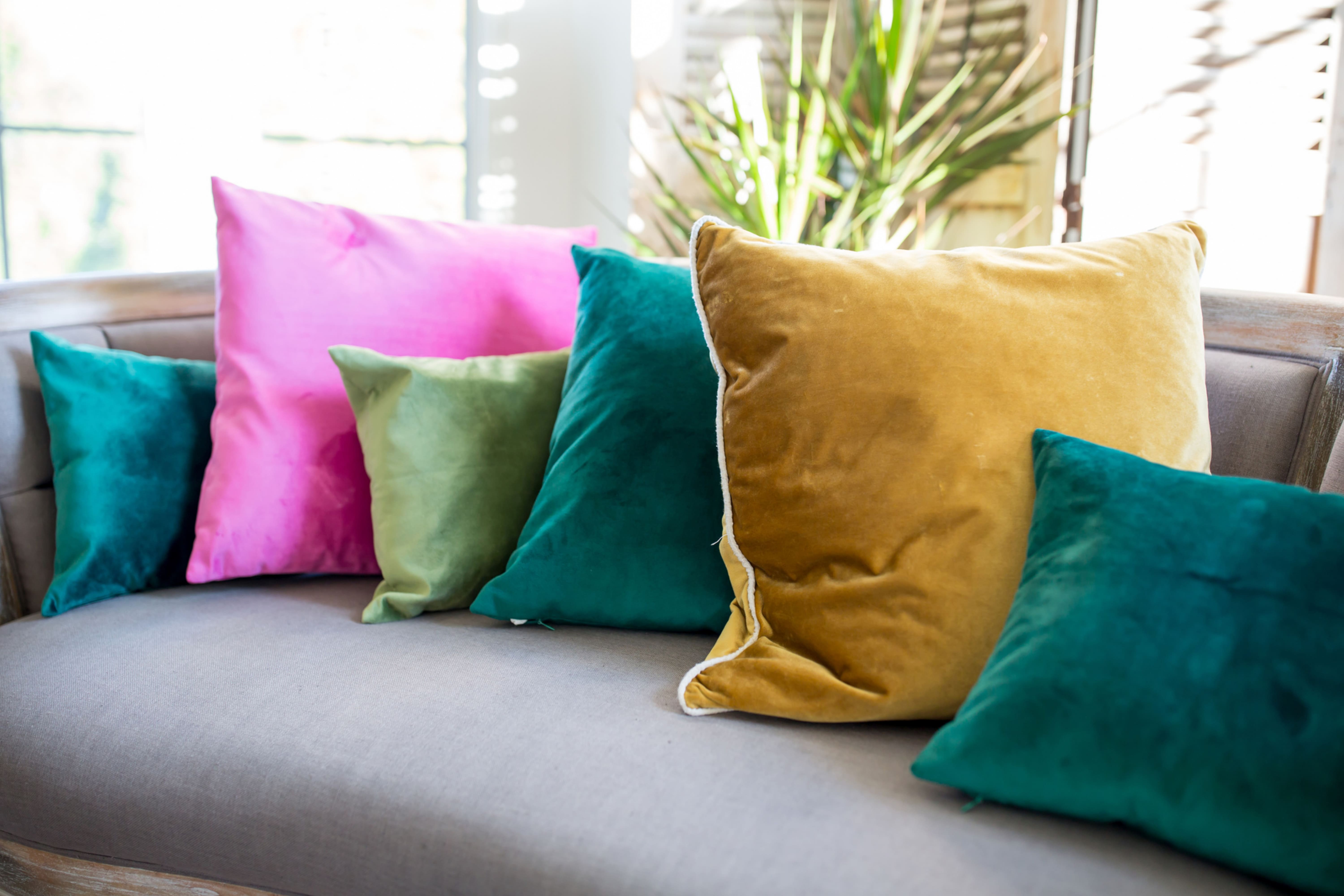Decor Ideas Sofa Cushions