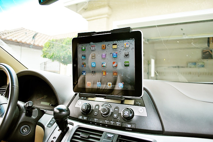 gadgets in the warm car