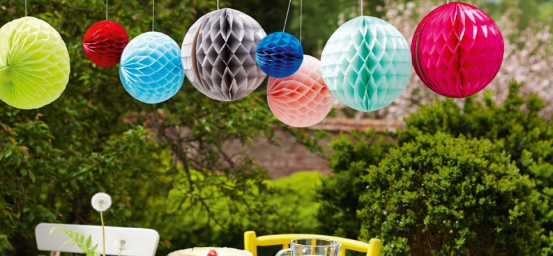 paper decor baloons