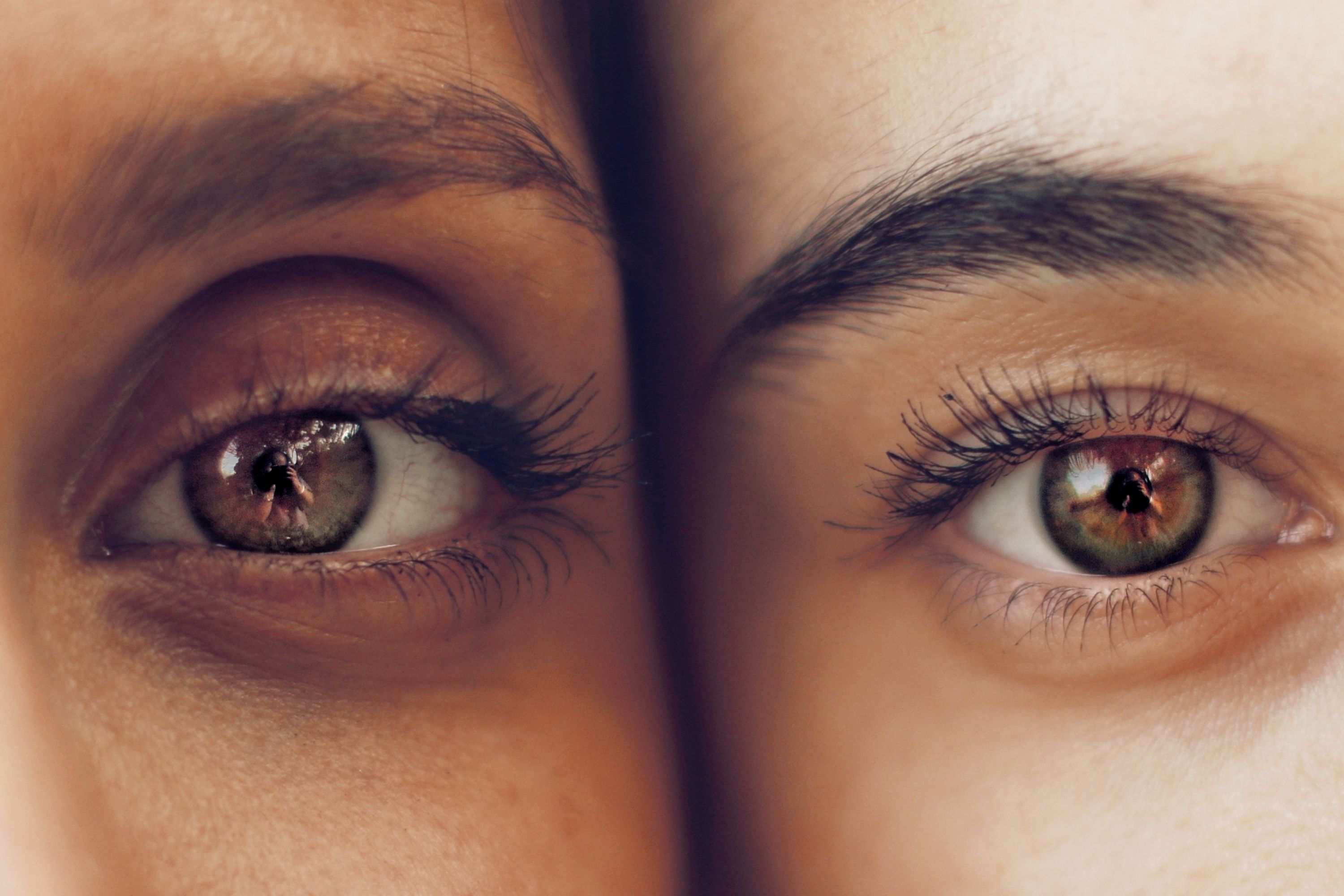 19 Amazing Differences Between Men and Women eyelashes