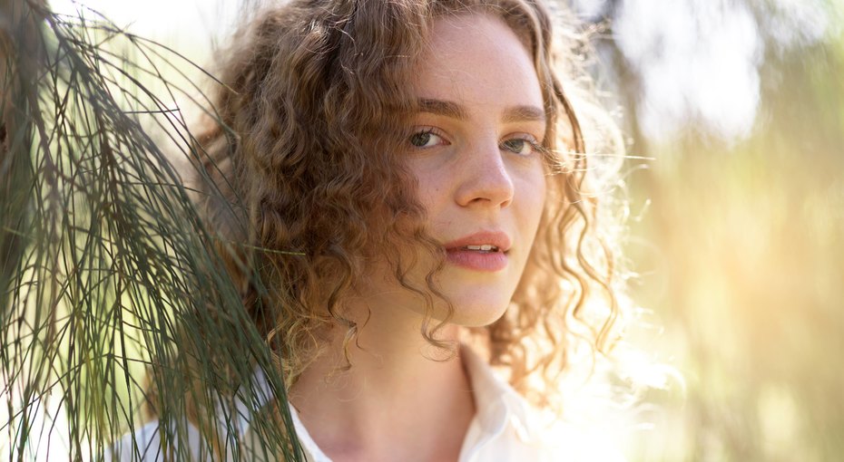 Sweat-proof summer makeup