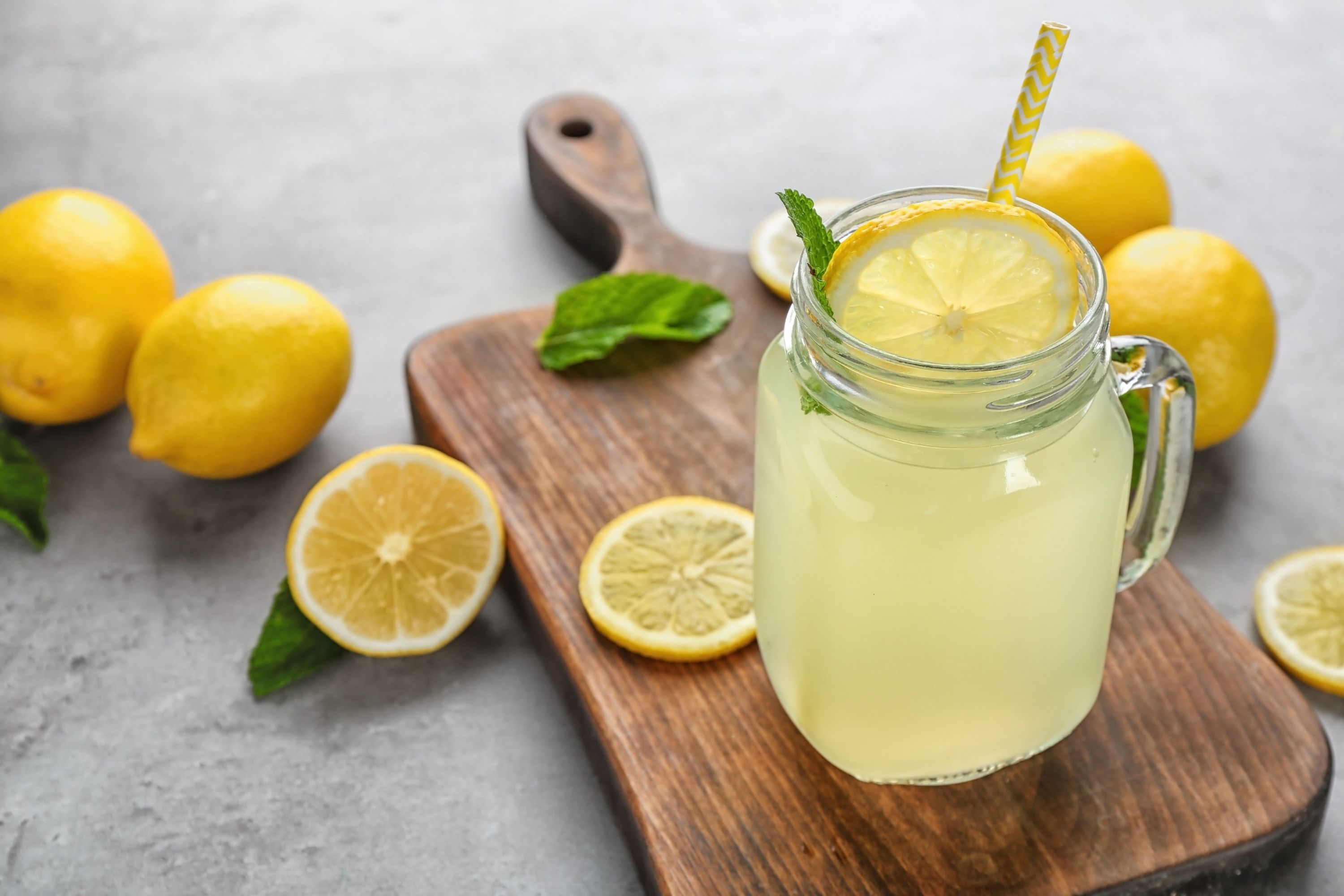 Benefits of lemon juice