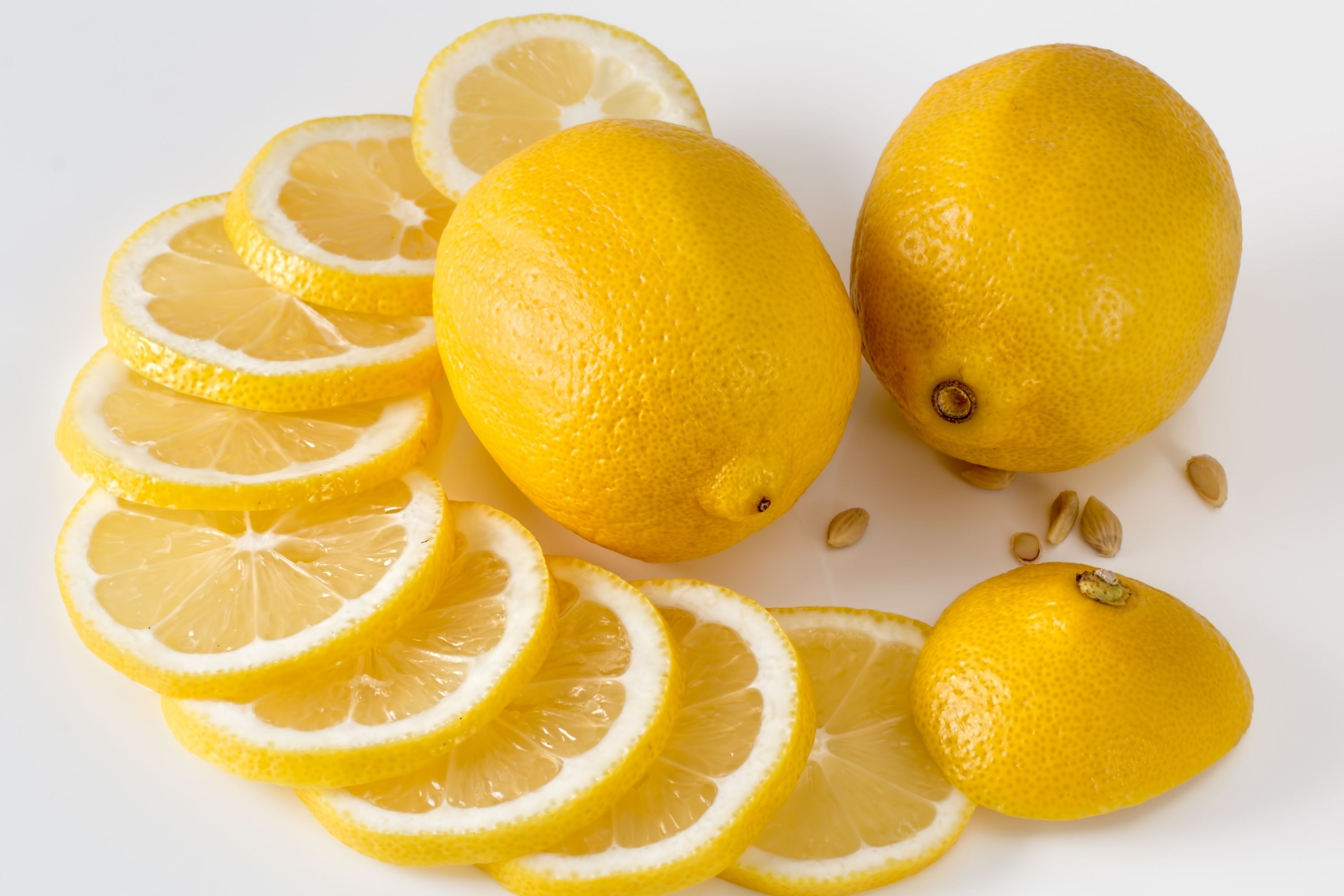 how much juice in one lemon