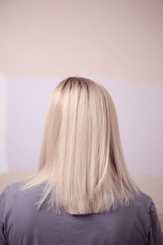 How To Do Lowlights On Bleached Hair Detailed Guide Beezzly