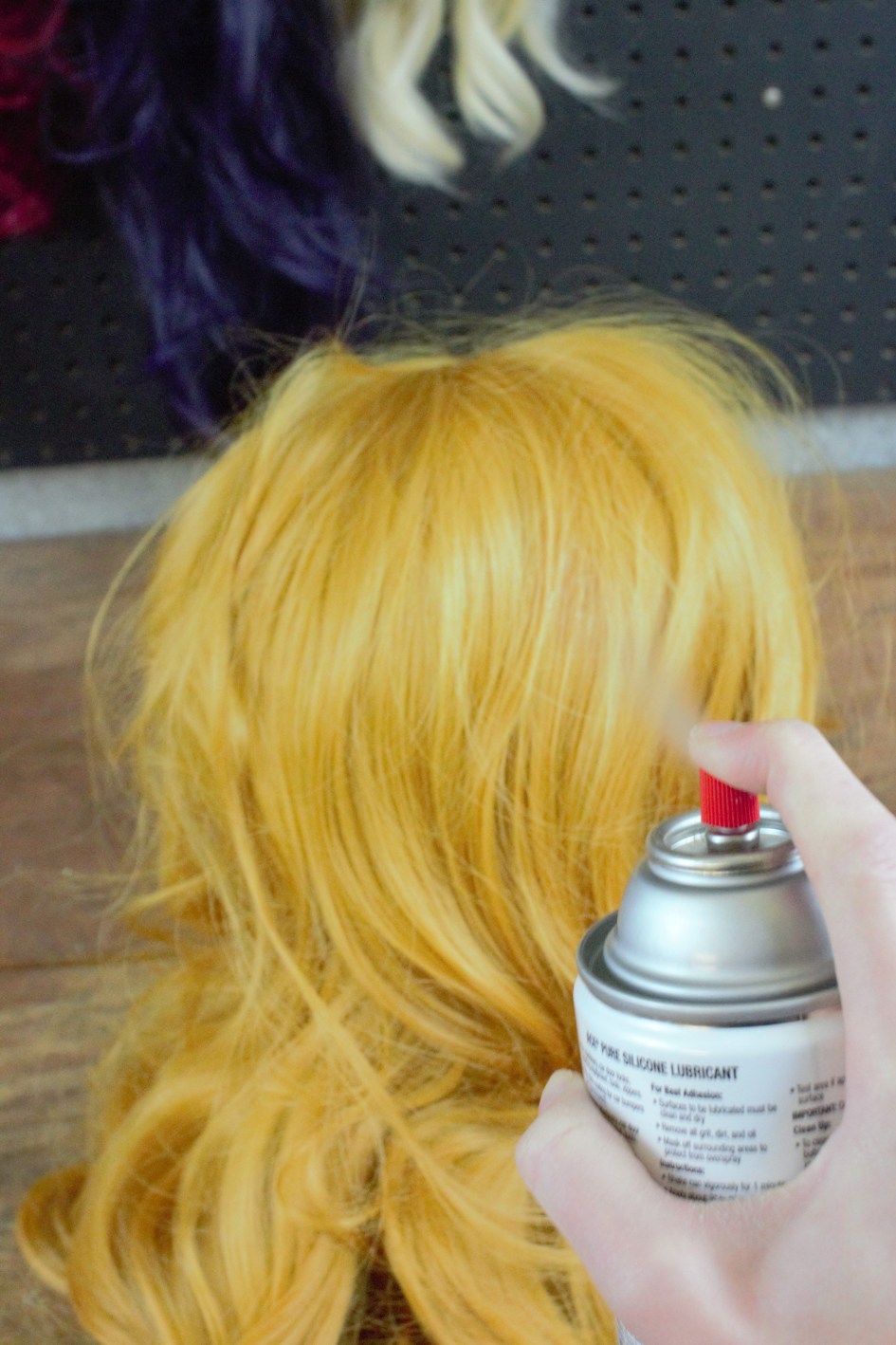 Dyeing a Synthetic Wig