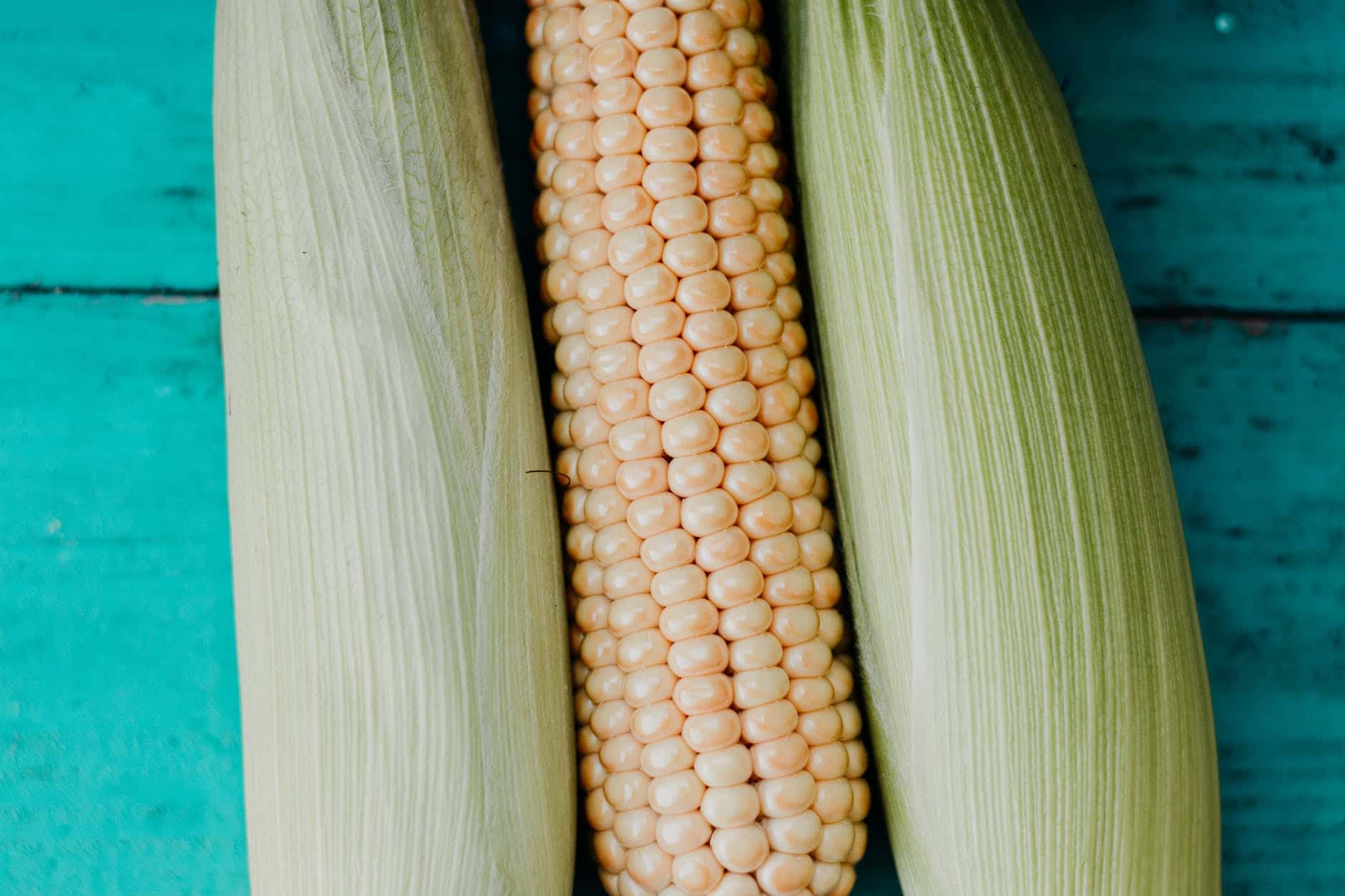 Storing fresh corn on the cob