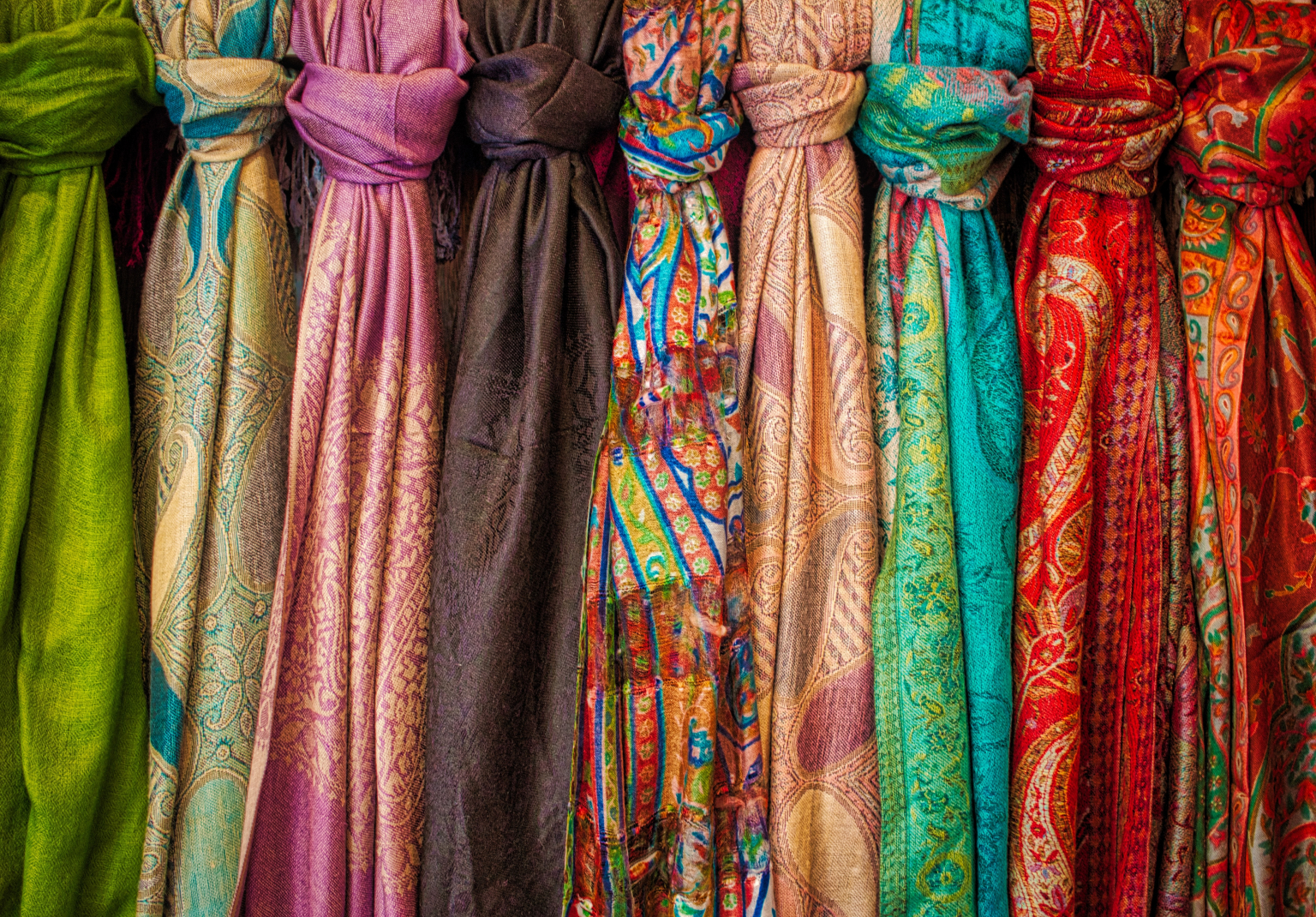 Does Polyester Shrink? Detailed Guide And Fresh Tips Beezzly