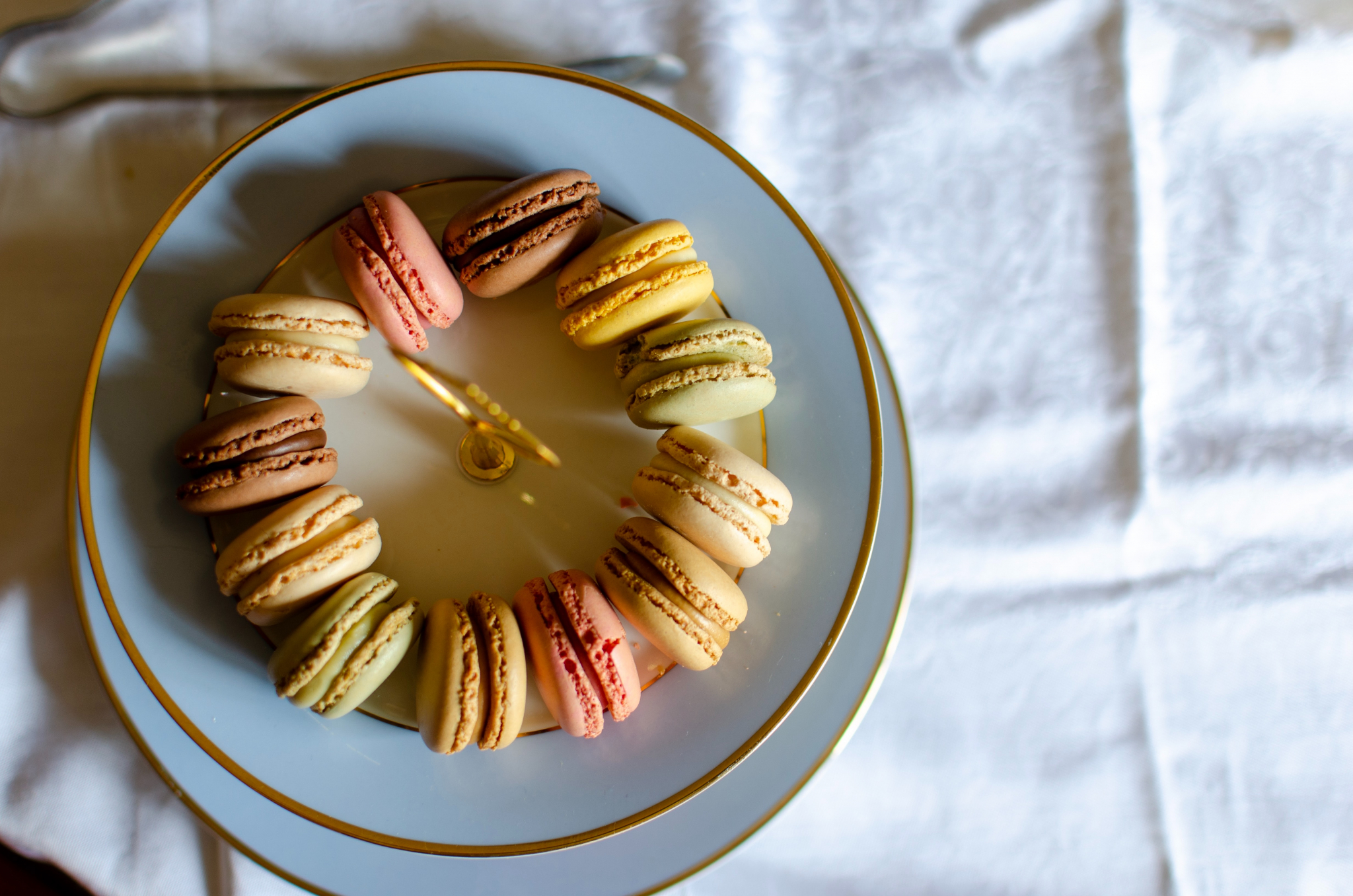 How to Store Macarons? | Detailed Guide - Beezzly