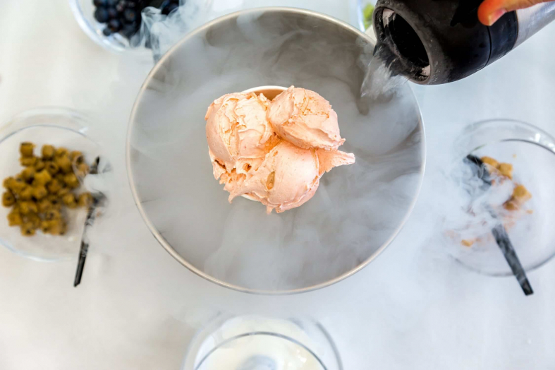Best containers for keeping frozen goods longer