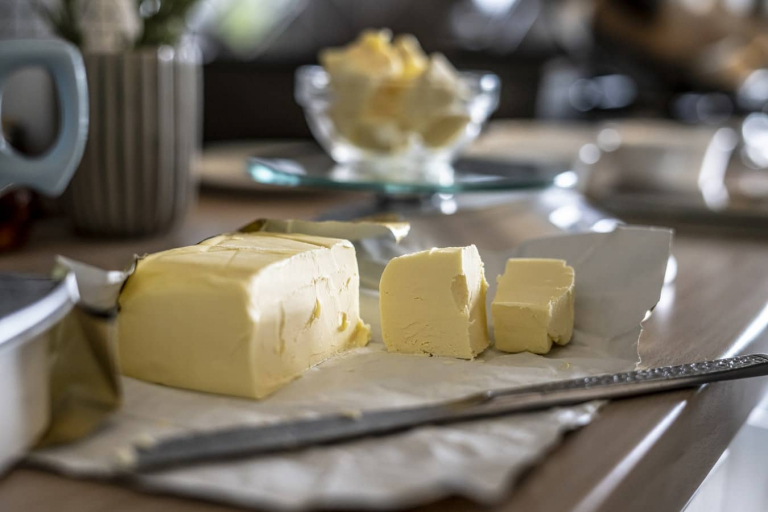 cheese-vs-butter-what-the-difference-beezzly