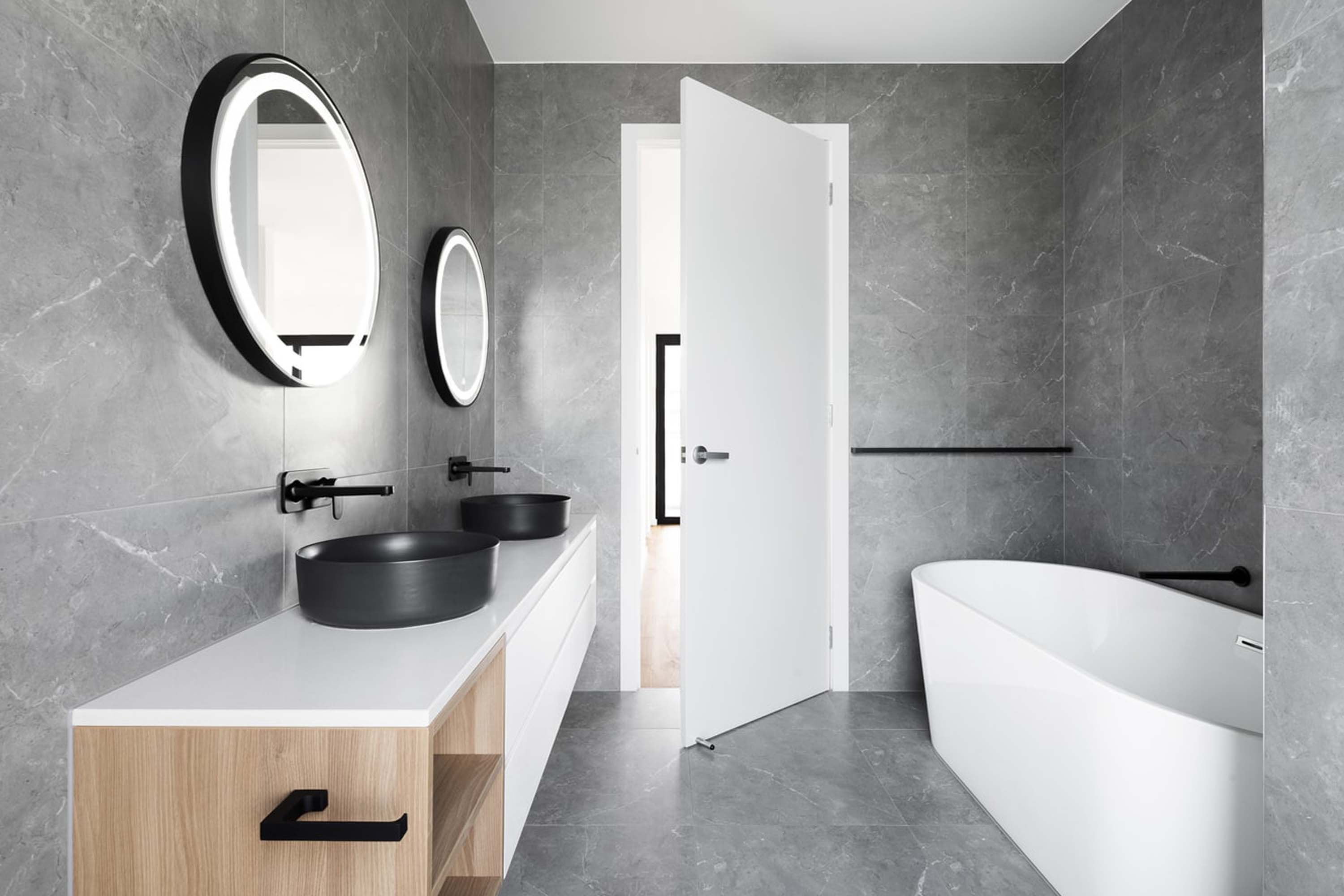 Give Your Bathroom a Second Life. Makeover Ideas That Will Change It Beyond Recognition