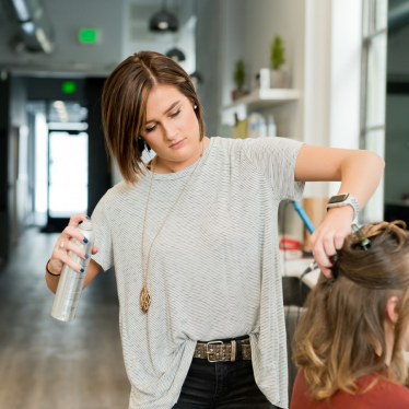 How Much to Tip Hairdresser On $200