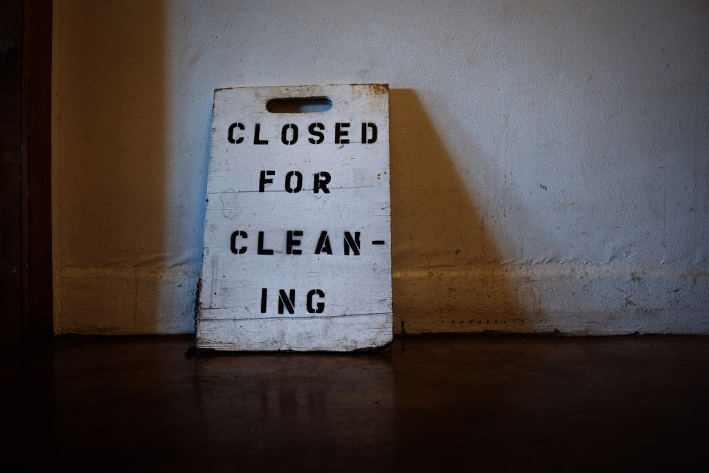 Dos And Don’ts When Cleaning Basement Floors