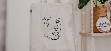what is a tote bag