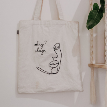 what is a tote bag