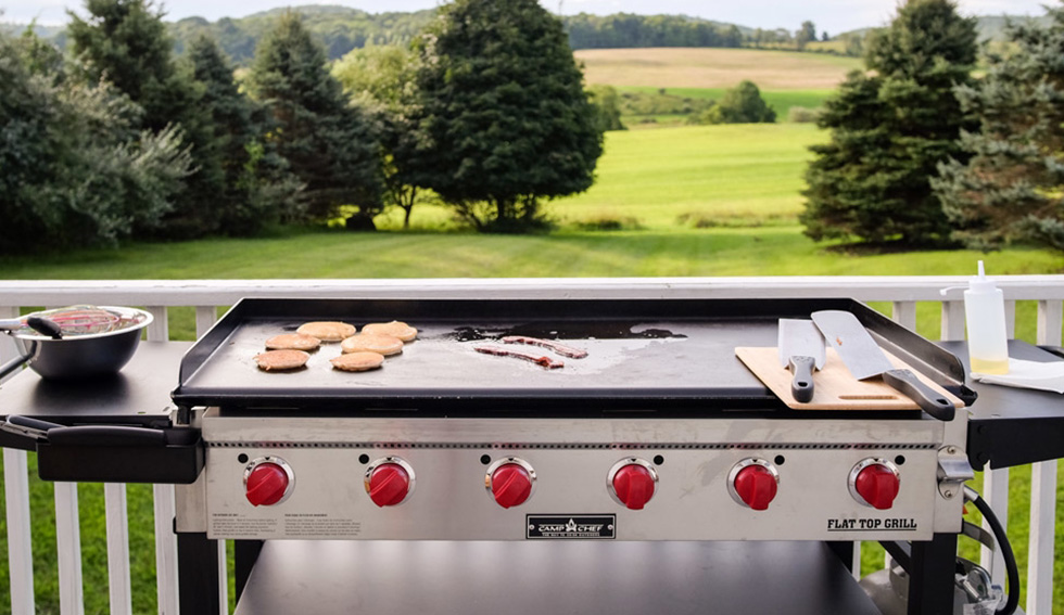 How to clean flat top grill