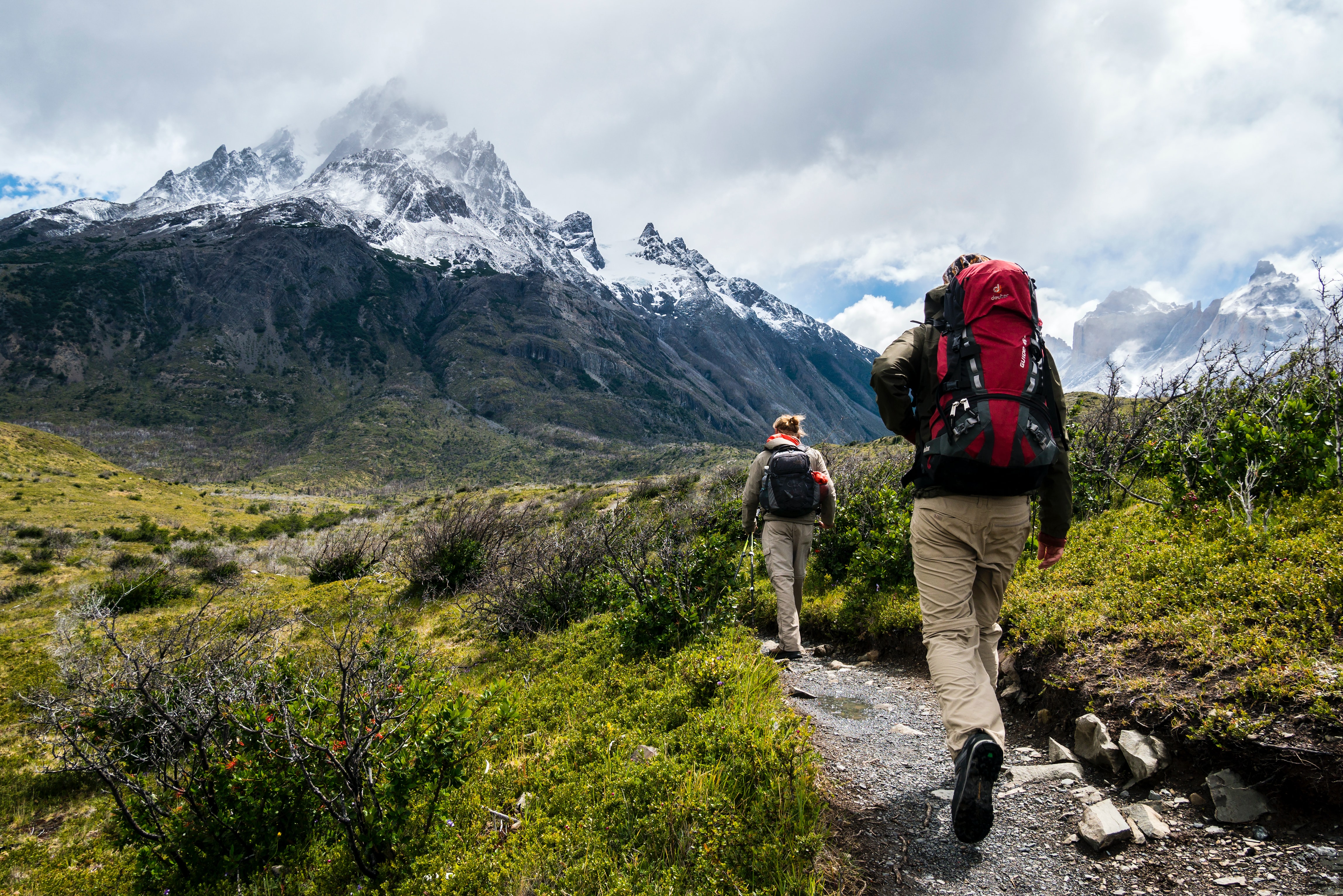 What Clothing to Wear When Hiking In Fall