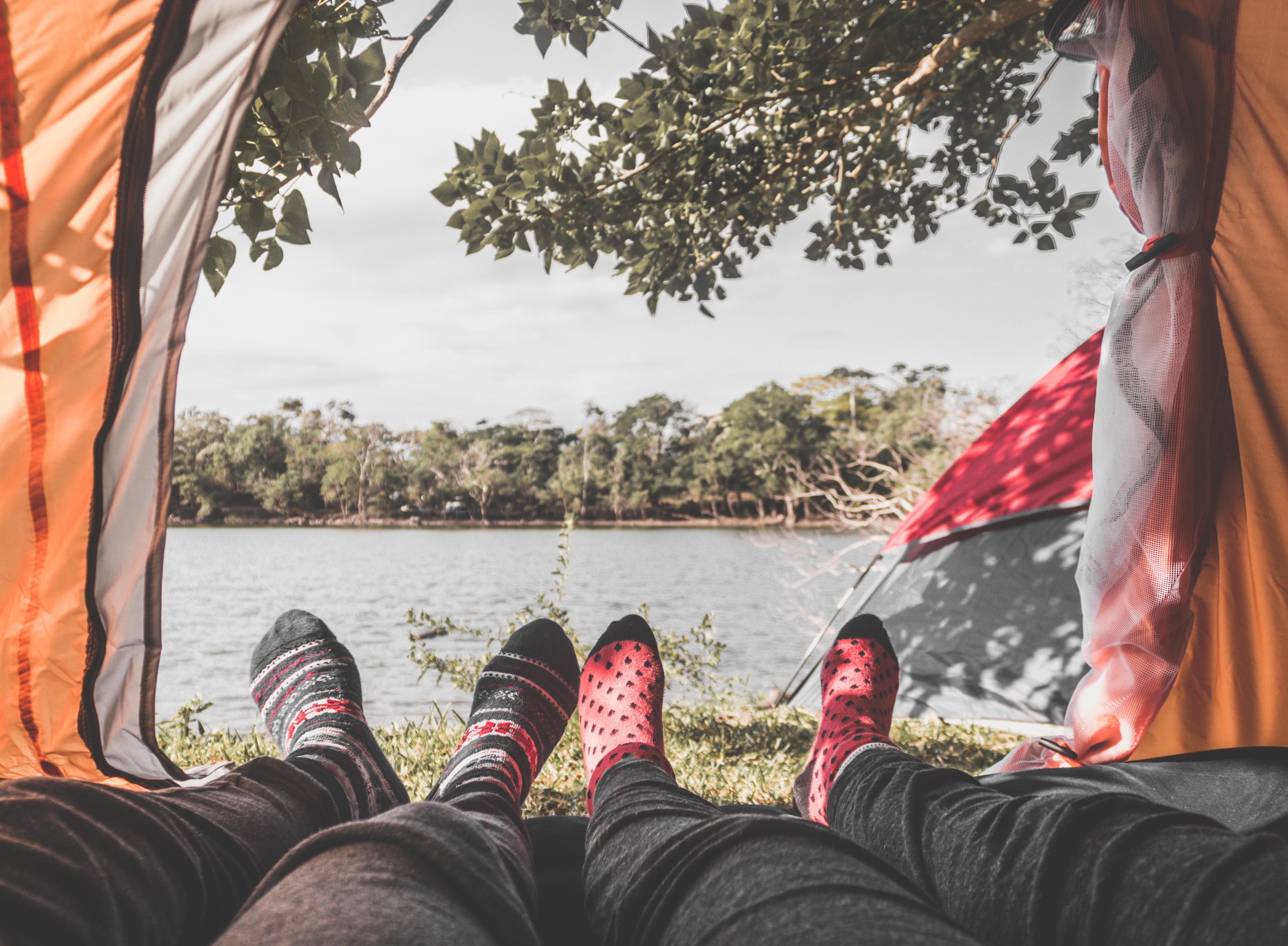 What Socks to Wear When Hiking In The Fall