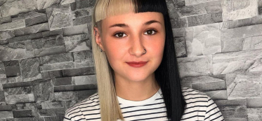 25 Half Blonde Half Black Hairstyle Ideas