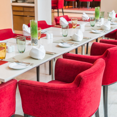 How To Choose The Perfect Restaurant Chairs To Enhance The Restaurant Interiors