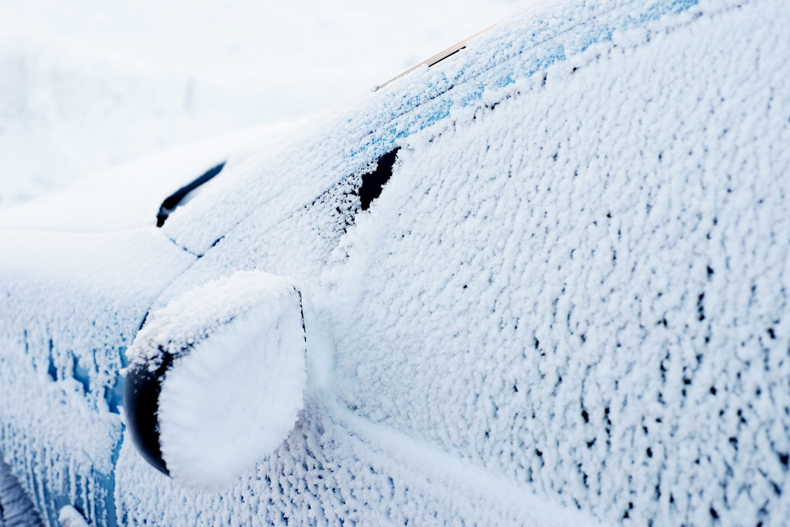 How to Keep Yourself Warm In a Car Overnight