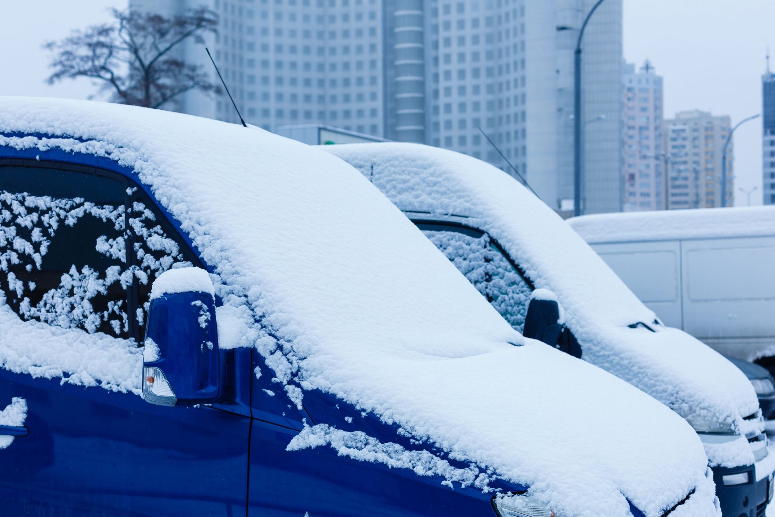 How to Protect Your Car From Snow If You Don’t Have a Garage