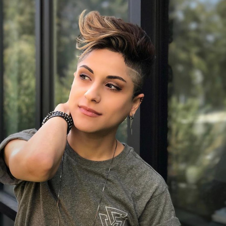 Top 118+ How to style tomboy hair for dress - Whendannymetsally.com