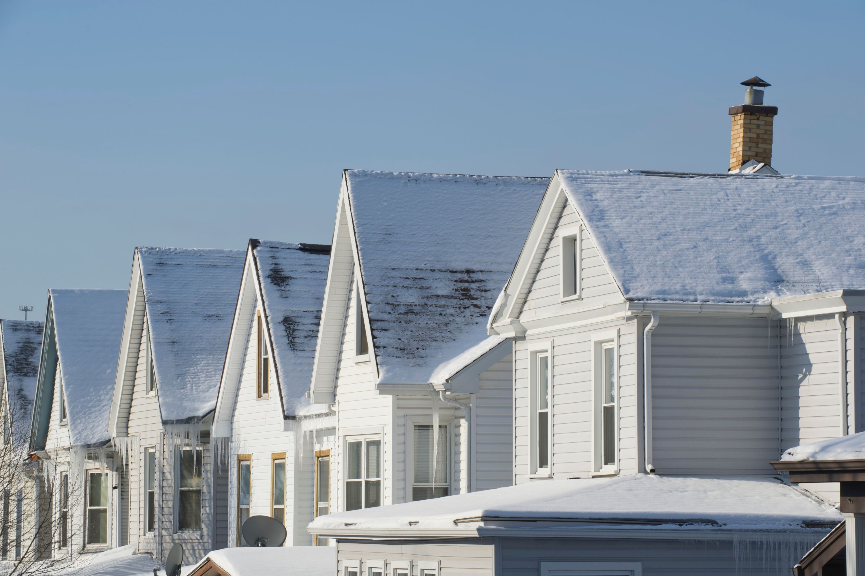 How to Melt Snow Off Your Roof