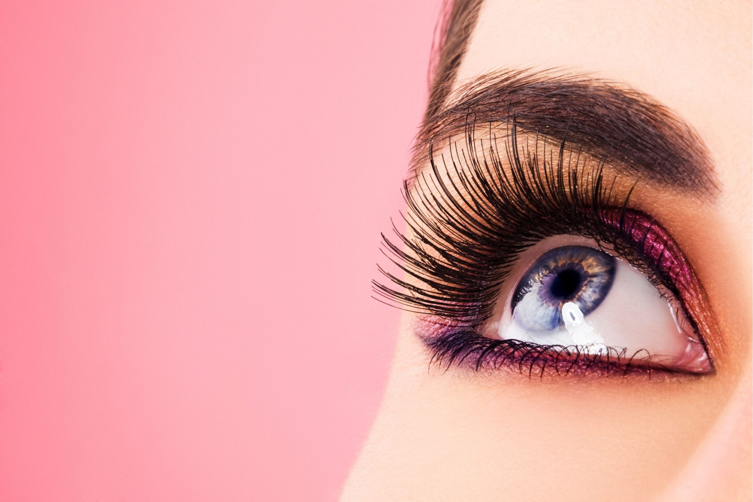What Lash Glue Removers to Use