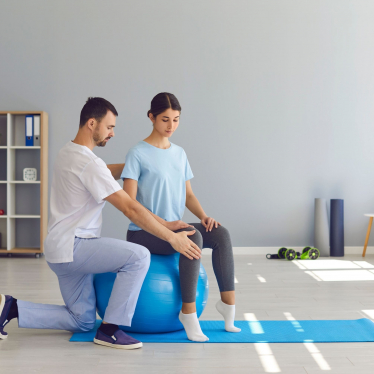 What to Wear to Physical Therapy