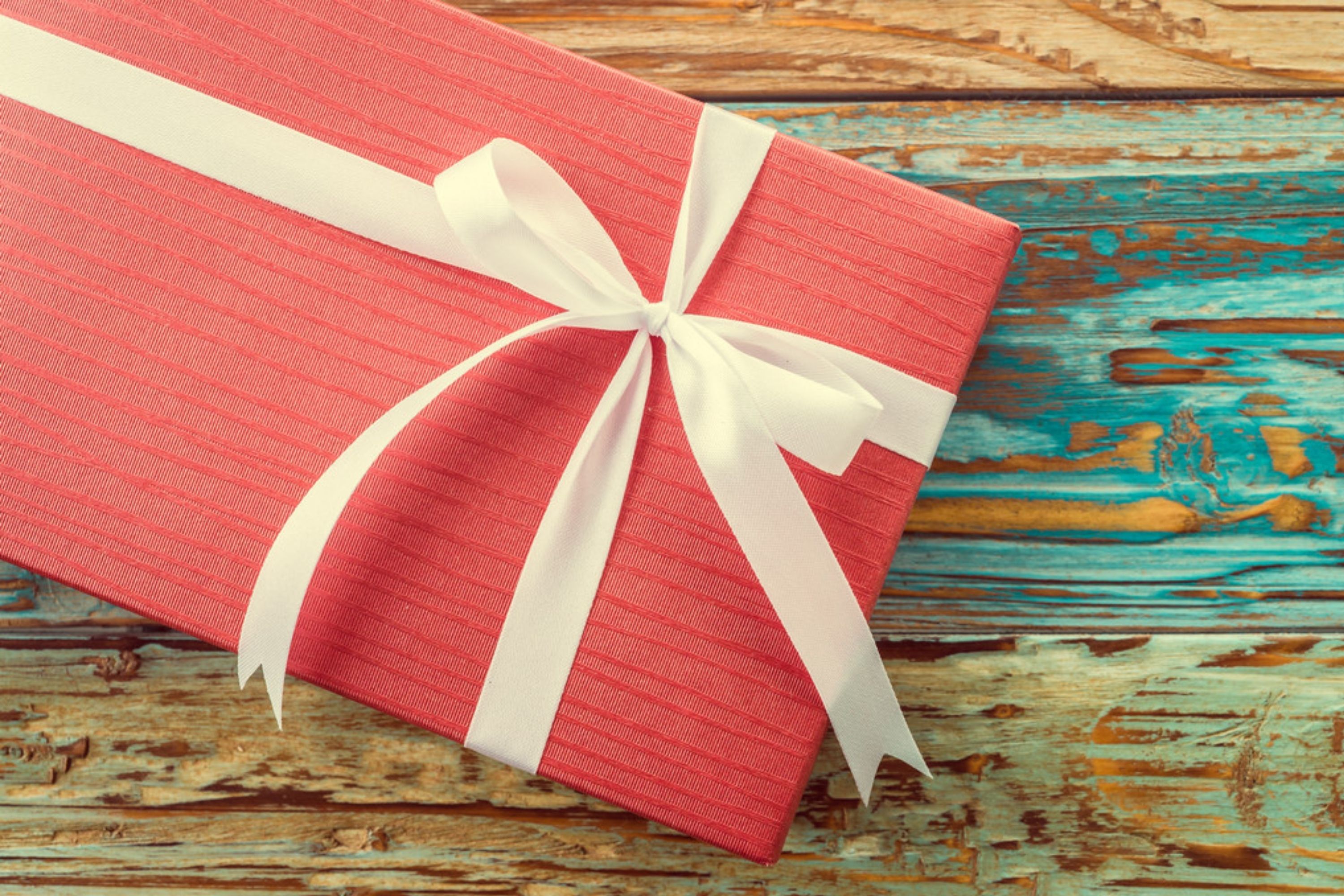 How Much To Contribute To A Coworker Gift Beezzly