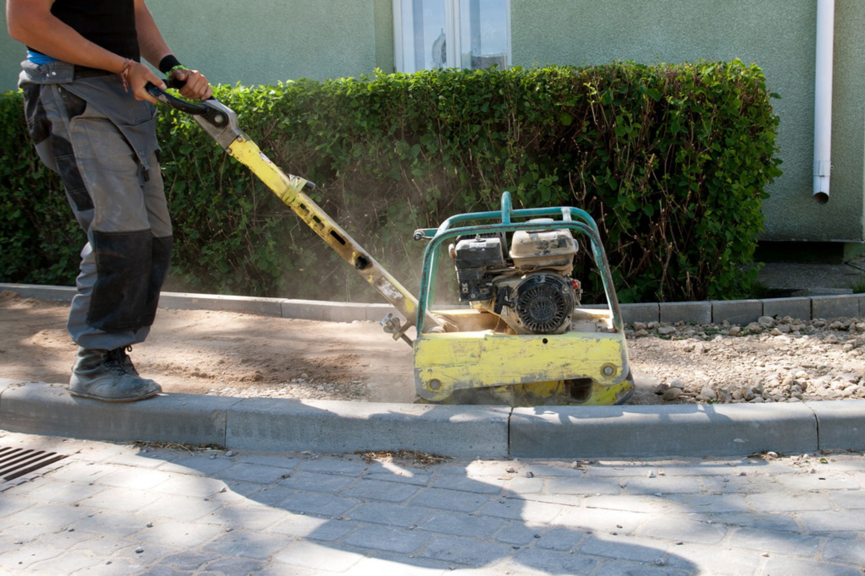 How to Remove Haze On Pavers From Polymeric Sand If It Has Already Hardened (2)
