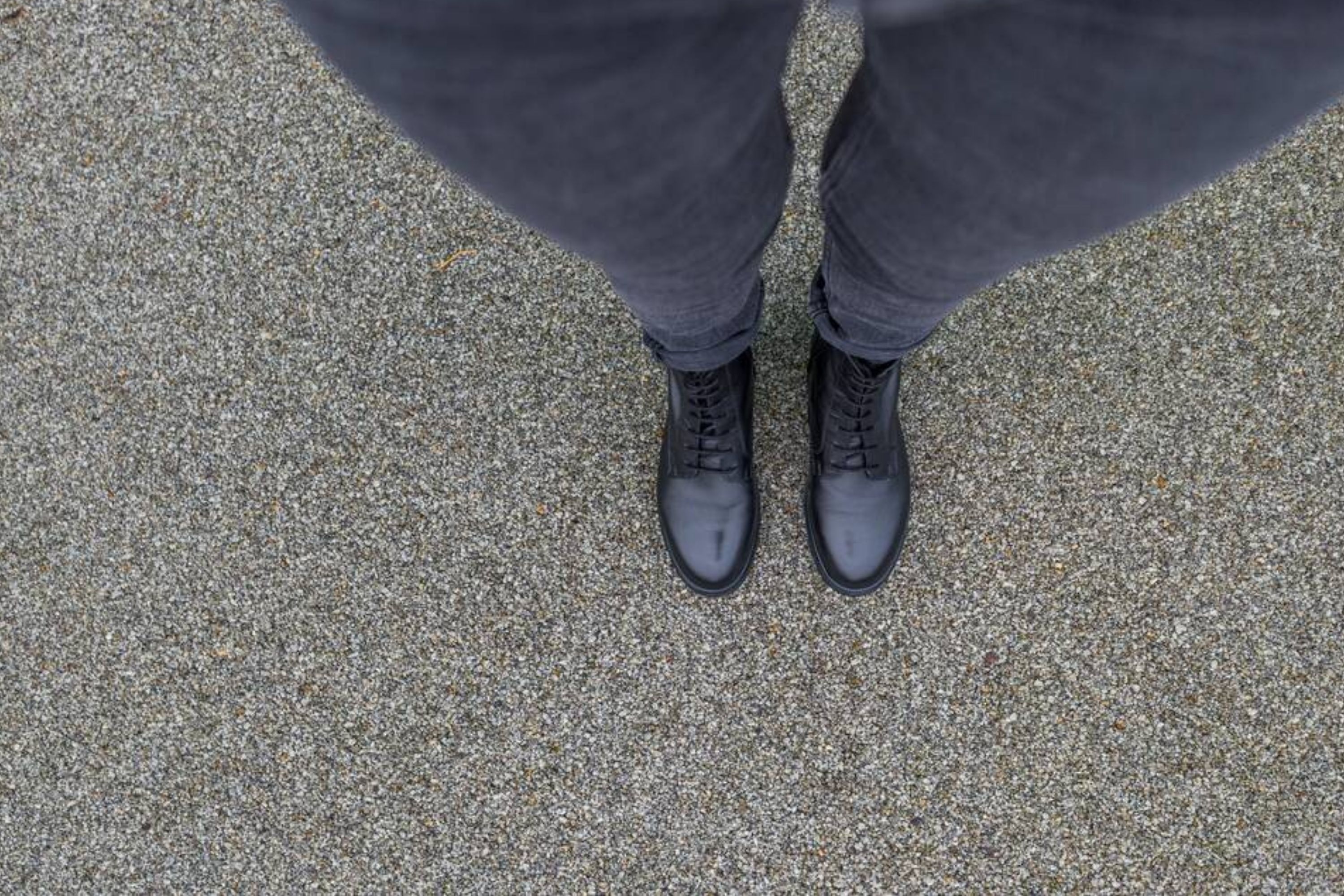 After Painting a Concrete Floor, How Long Will It Take Before You Can Walk On It