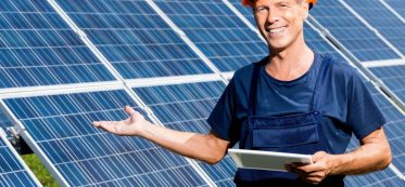 How Much Solar Power Do I Need For My RV