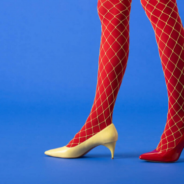 How to Walk Without Creasing Shoes