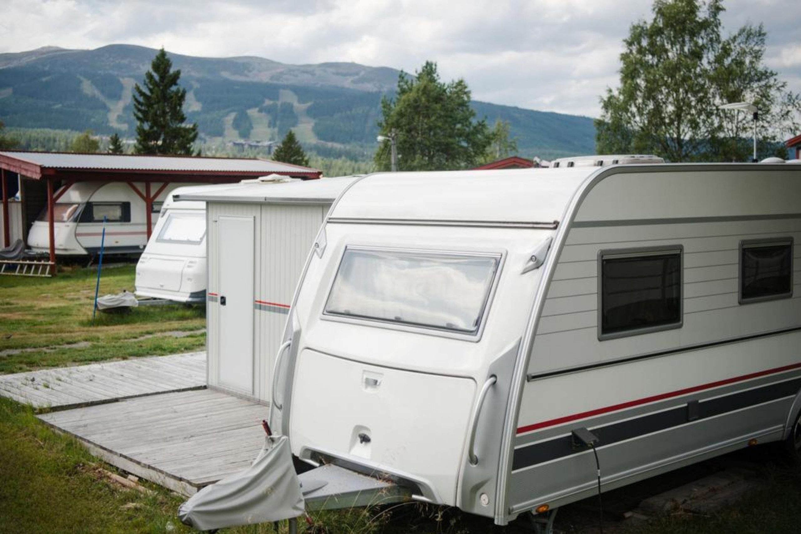 How to Reseal a Travel Trailer Roof