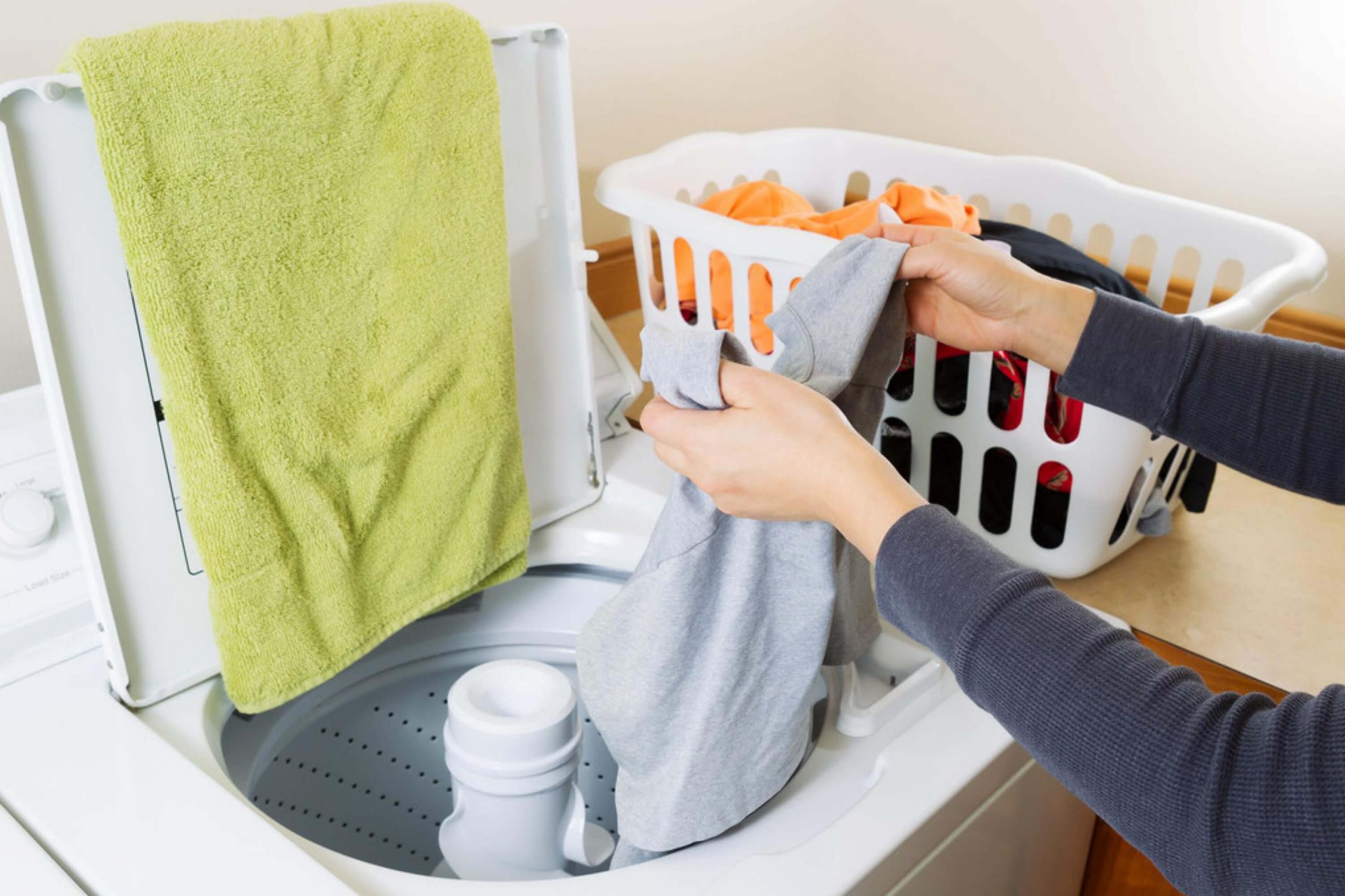 How to Avoid And Prevent Bad Smell In Your Laundry From Developing