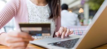 Guidelines to Protect Yourself While Shopping Online