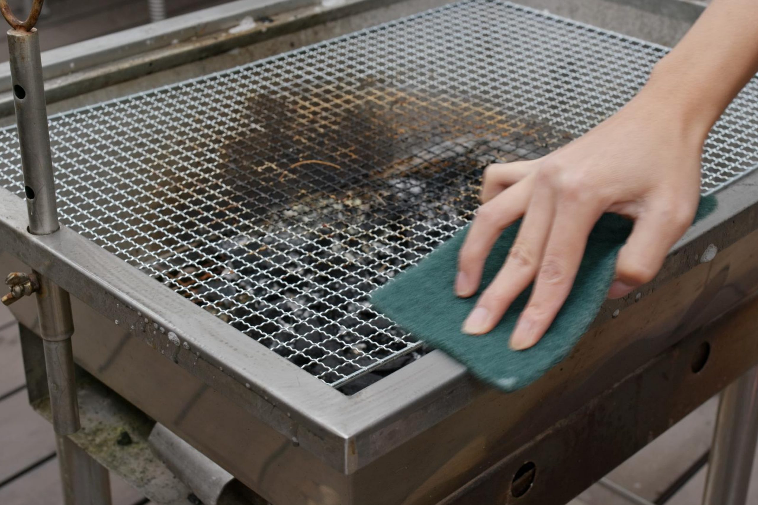 How to Clean Your Heat Shields