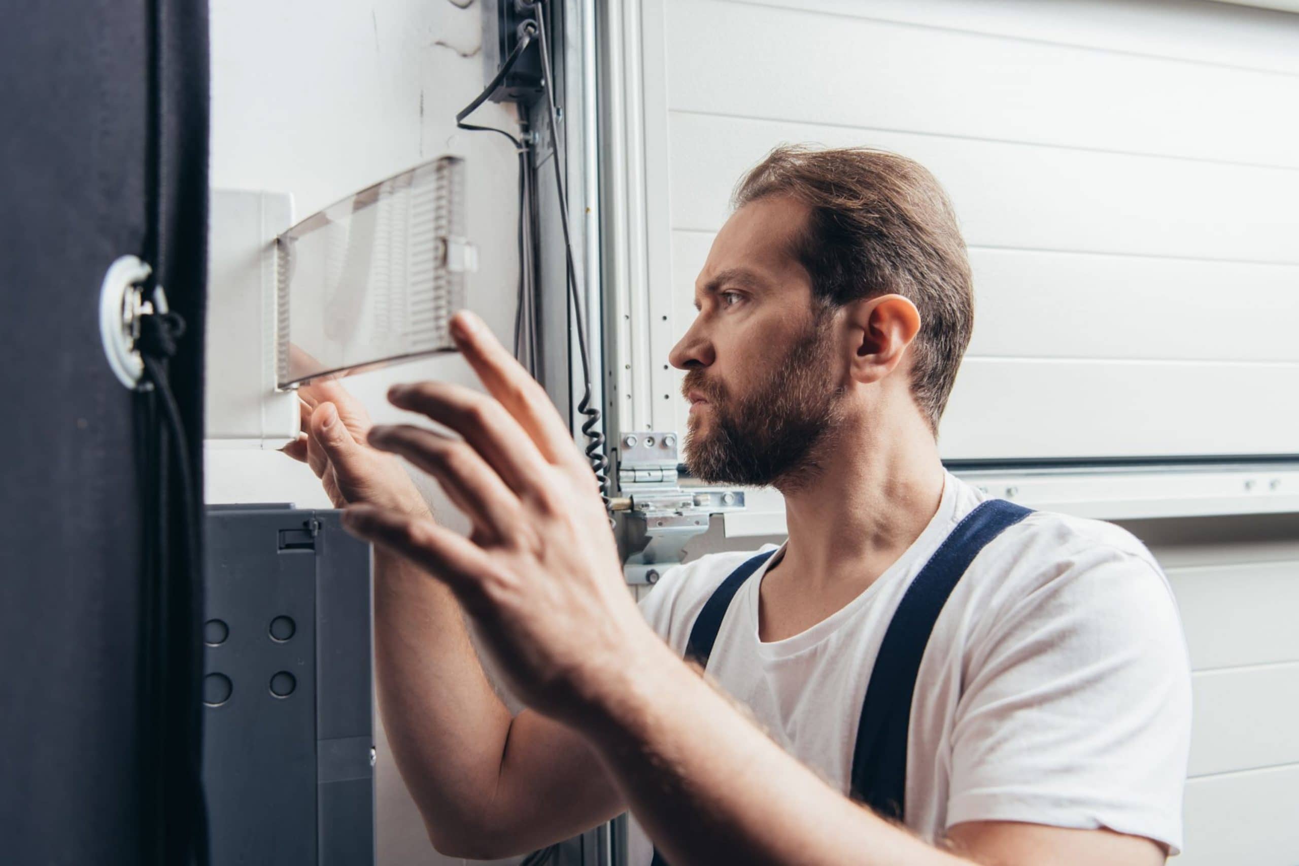 Safe Work Practices When Grounding a Generator