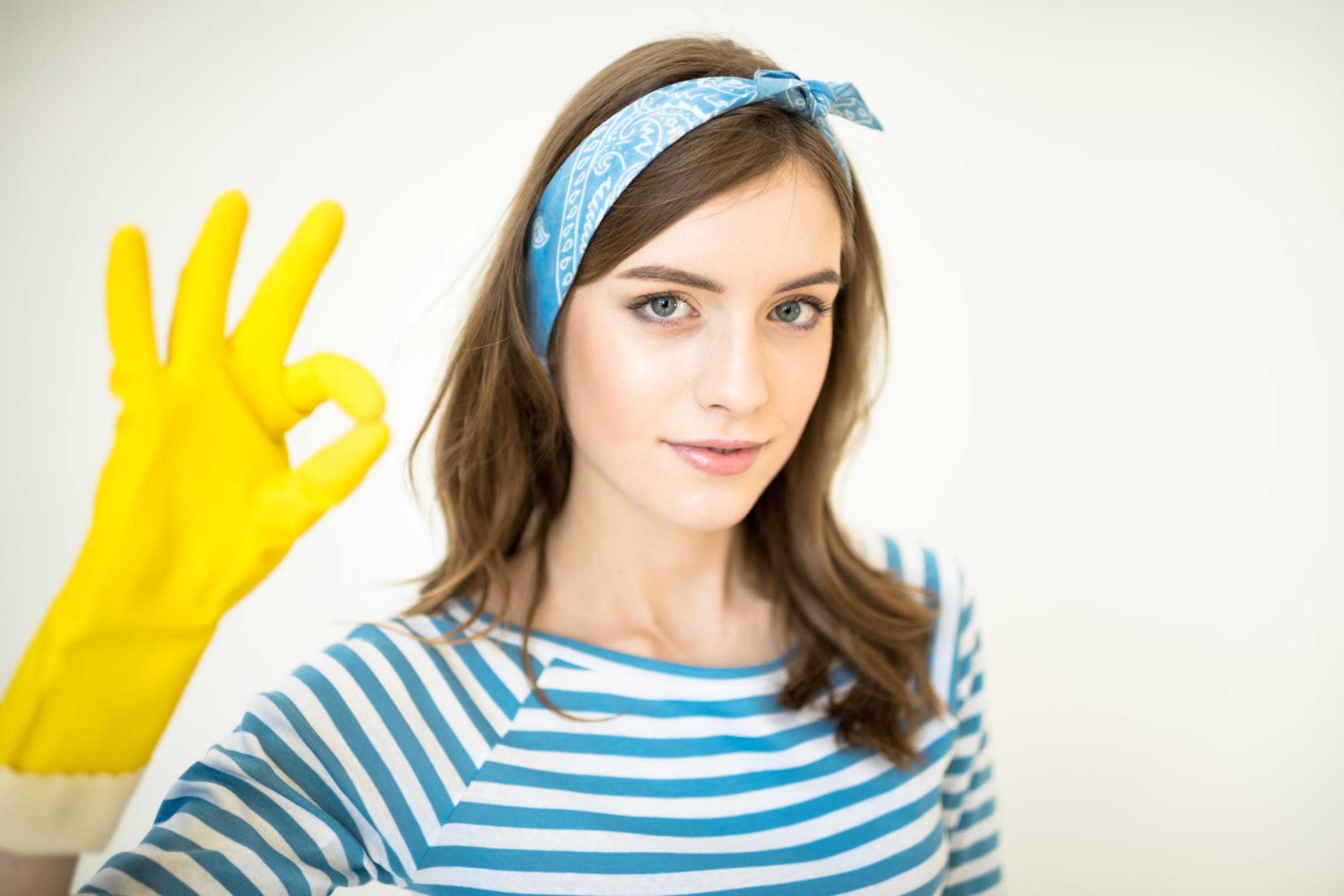 How to Get Hair Dye Off The Counter? 4 Easy Steps Beezzly