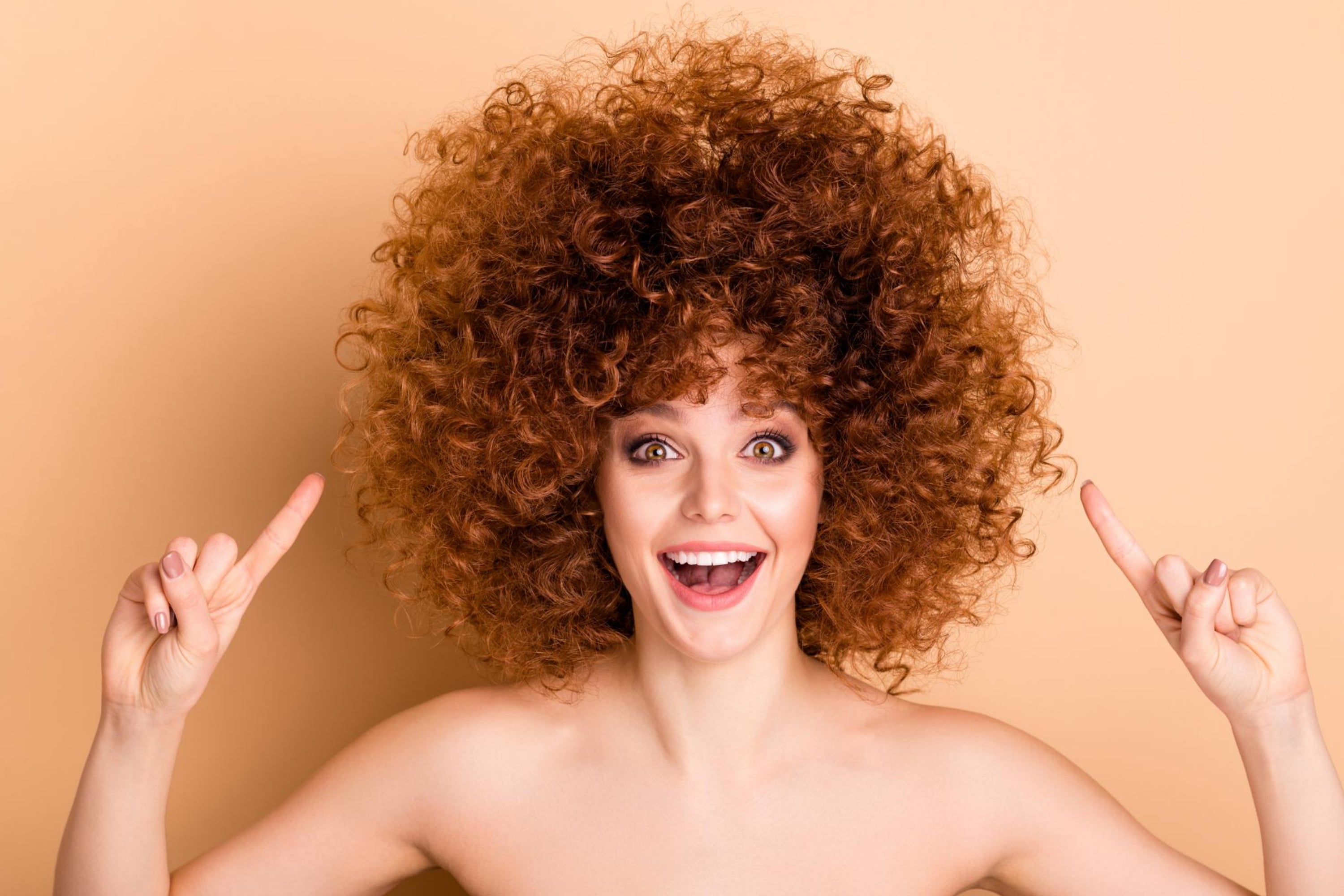 How to Avoid Frizz On Your Perm