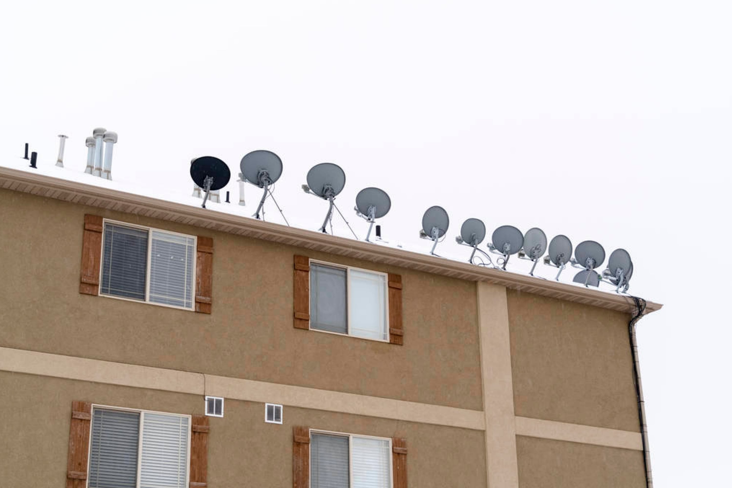 How to Remove Snow From Satellite Dish Without Damaging It