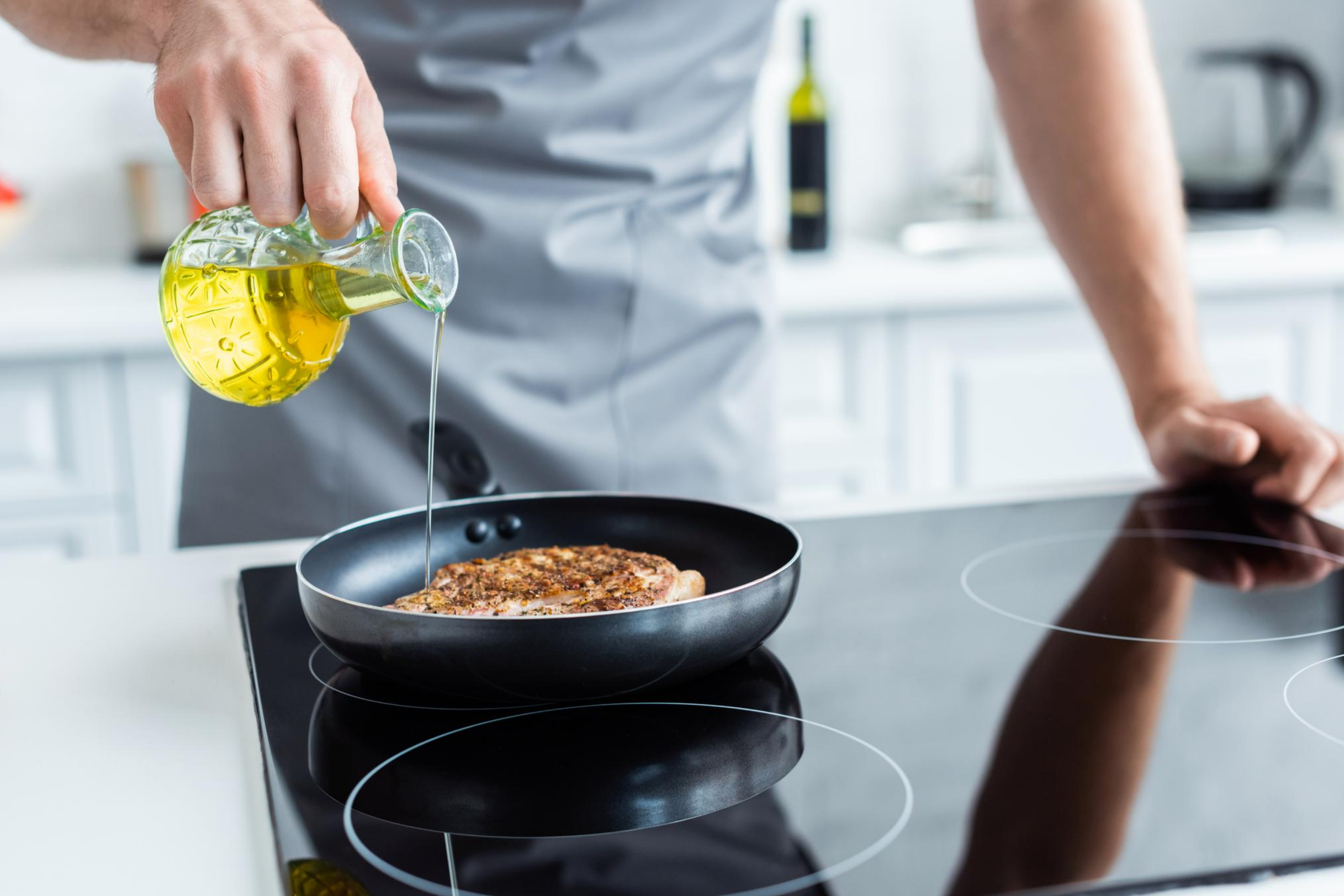 How to Throw Away Grease and Cooking Oil Appropriately? - Beezzly