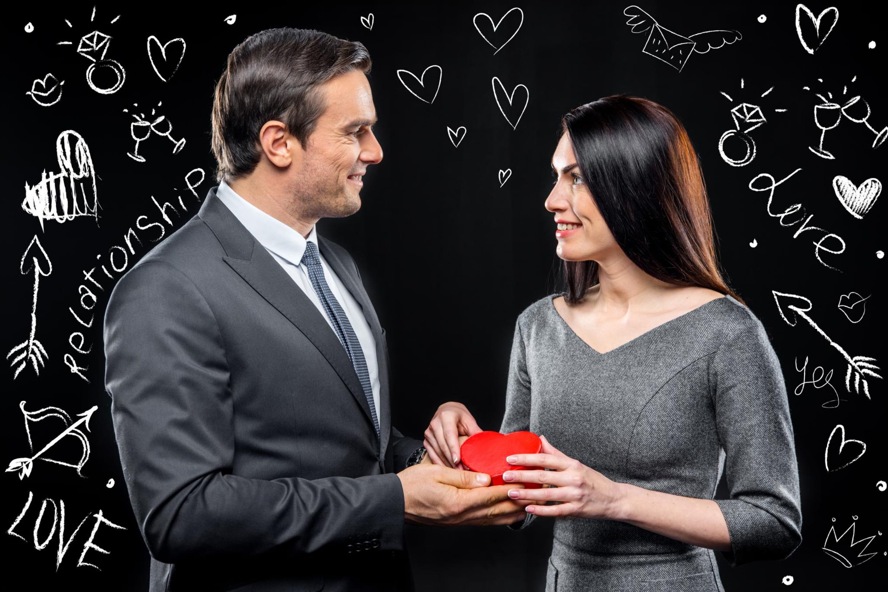 How to Respond to Happy Valentine’s Day From Family Members and Relatives