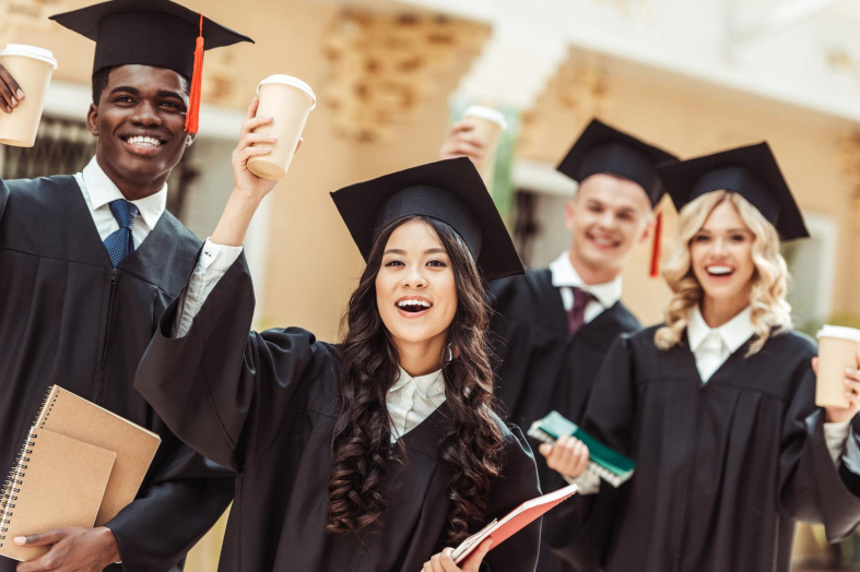 How Many Stoles Can You Wear at Graduation? Quick Advice