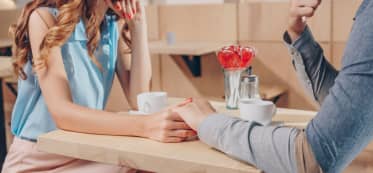 7 Tips to Conquer First Date Anxiety