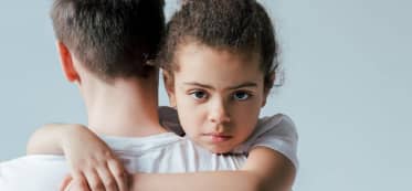 13 Warning Signs of a Toxic Parent