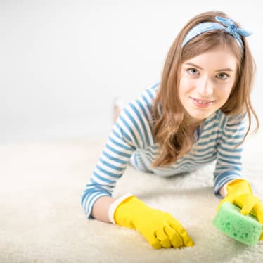 18 Things You Forget to Clean Before Guests