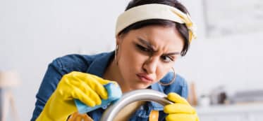 Daily Cleaning Routine Never Messy Again